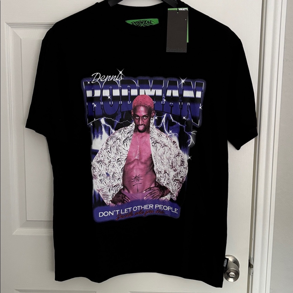 Black Graphic Dennis Rodman T-Shirt with Purple Design m10